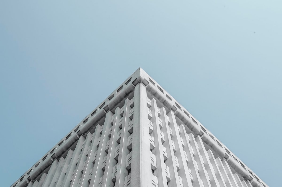 赛季报销！曼联防线告急，马奎尔续约+新援要来了？